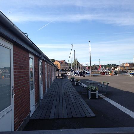 Nexo Marine Rooms Eksteriør billede